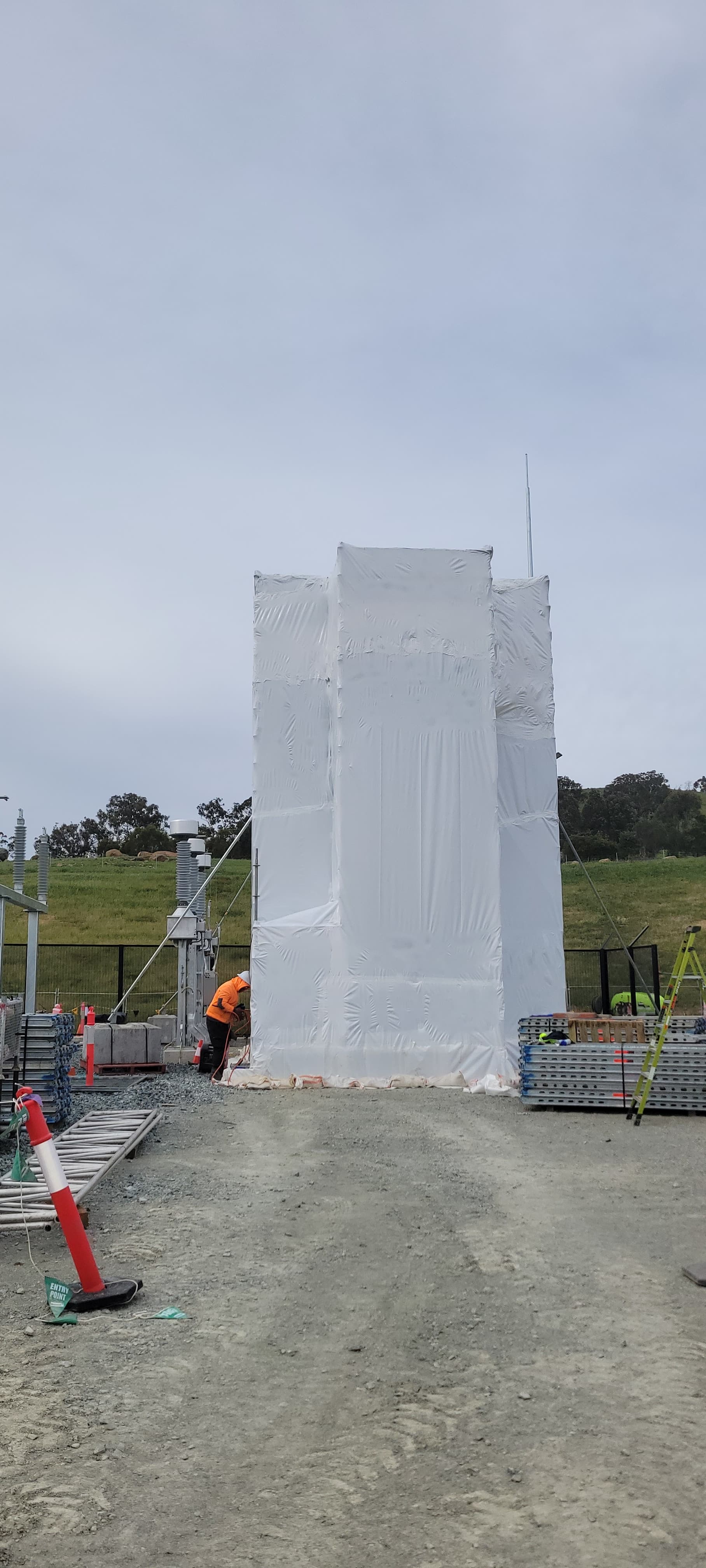Scaffold Containment